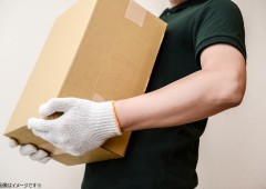 運搬　男性　段ボール (3)