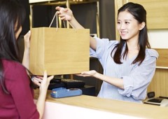 販売　女性 (3)