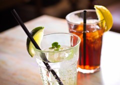 飲料 (1) 飲料 (1)