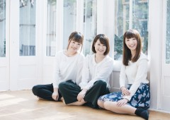 私服 女性 複数 (1) 私服 女性 複数 (1)
