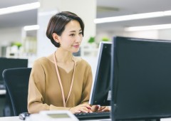 オフィスワーク　女性 (18)