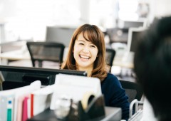 オフィスワーク　女性 (5)